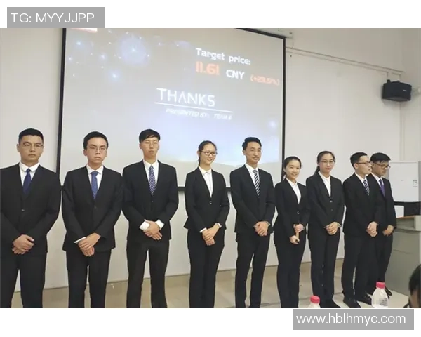 武汉羽毛球队在锦标赛中的团队协作表现分析与点评