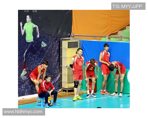 二月足球盛宴聚焦明星球员精彩表现与赛场风云 二月足球盛宴聚焦明星球员精彩表现与赛场风云