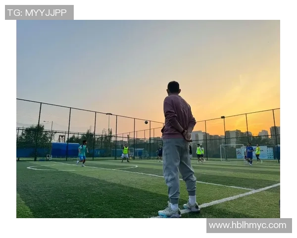 足球明星踏上高原之旅在西藏展现足球魅力与人文风情 足球明星踏上高原之旅在西藏展现足球魅力与人文风情