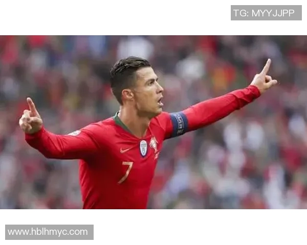 帅哥足球明星现役风采大赏展现球场魅力与青春活力